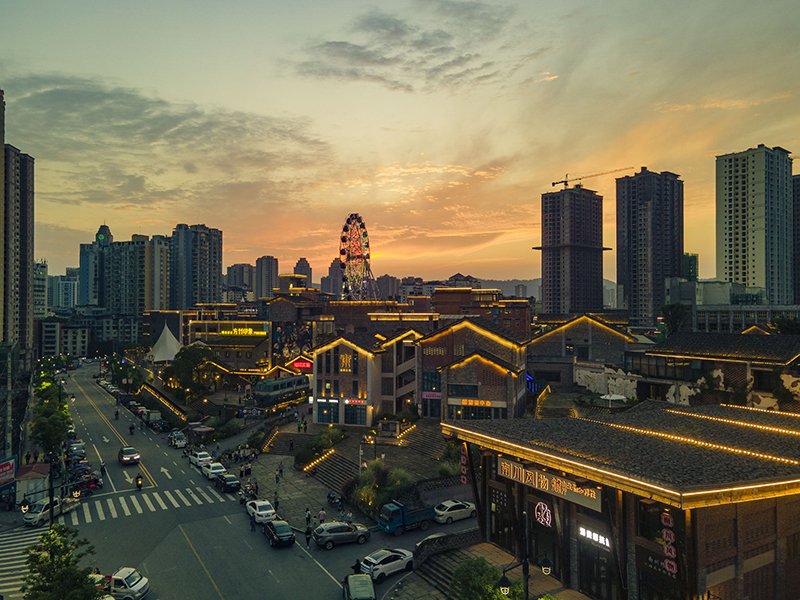 南川东街 - 工程案例 - 重庆市南川区城市建设投资(集团)有限公司官网